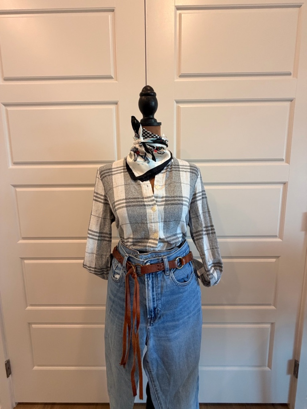 Madewell Neutral Gray Plaid Button-Down Shirt